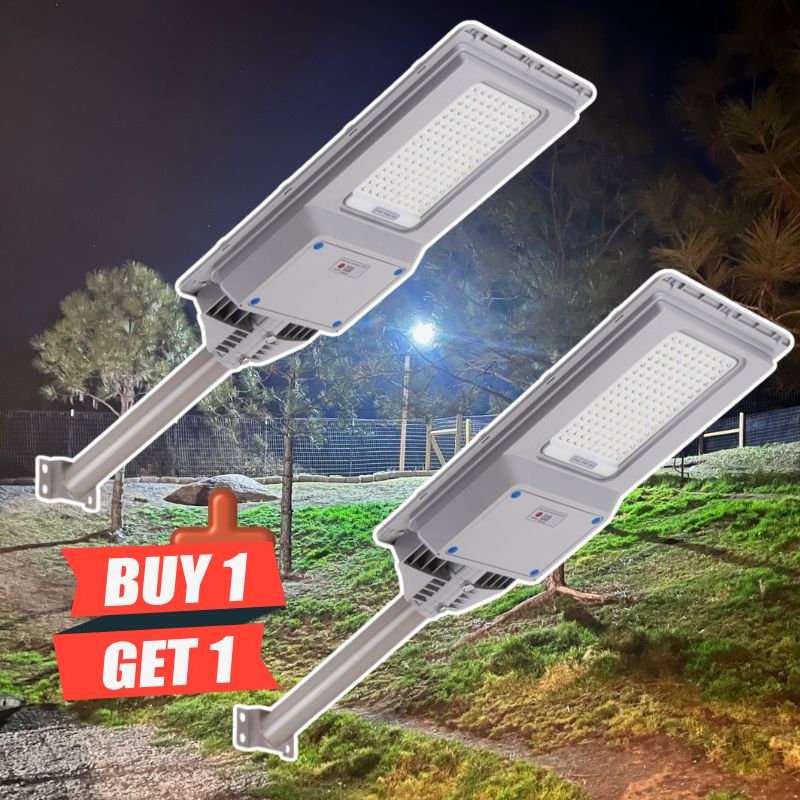 Load image into Gallery viewer, 300 W solar street light-30,000 lumens