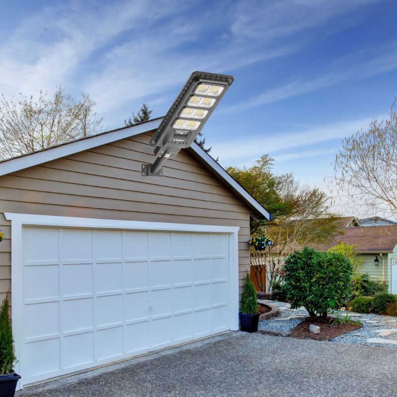 Load image into Gallery viewer, 4 Pack 200W solar street lights 20000 lumens -Grey