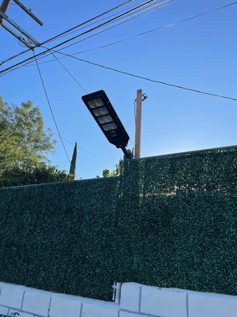 Load image into Gallery viewer, 200W solar street lights 20000 lumens Langy Solar Lighting