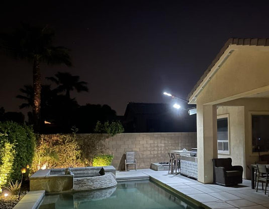 solar street light intall at home swiming pool